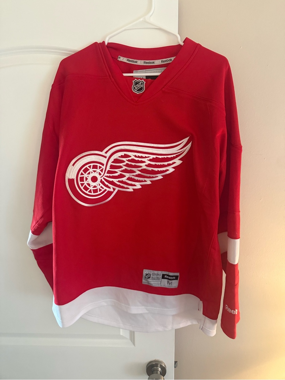 Reebok Red Detroit Wings Youth Hockey Jersey with White Accents